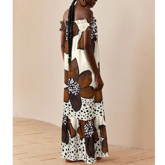 Boho Floral Print Off Shoulder Ruffle Hem Maxi Dress - Picture 2 of 4